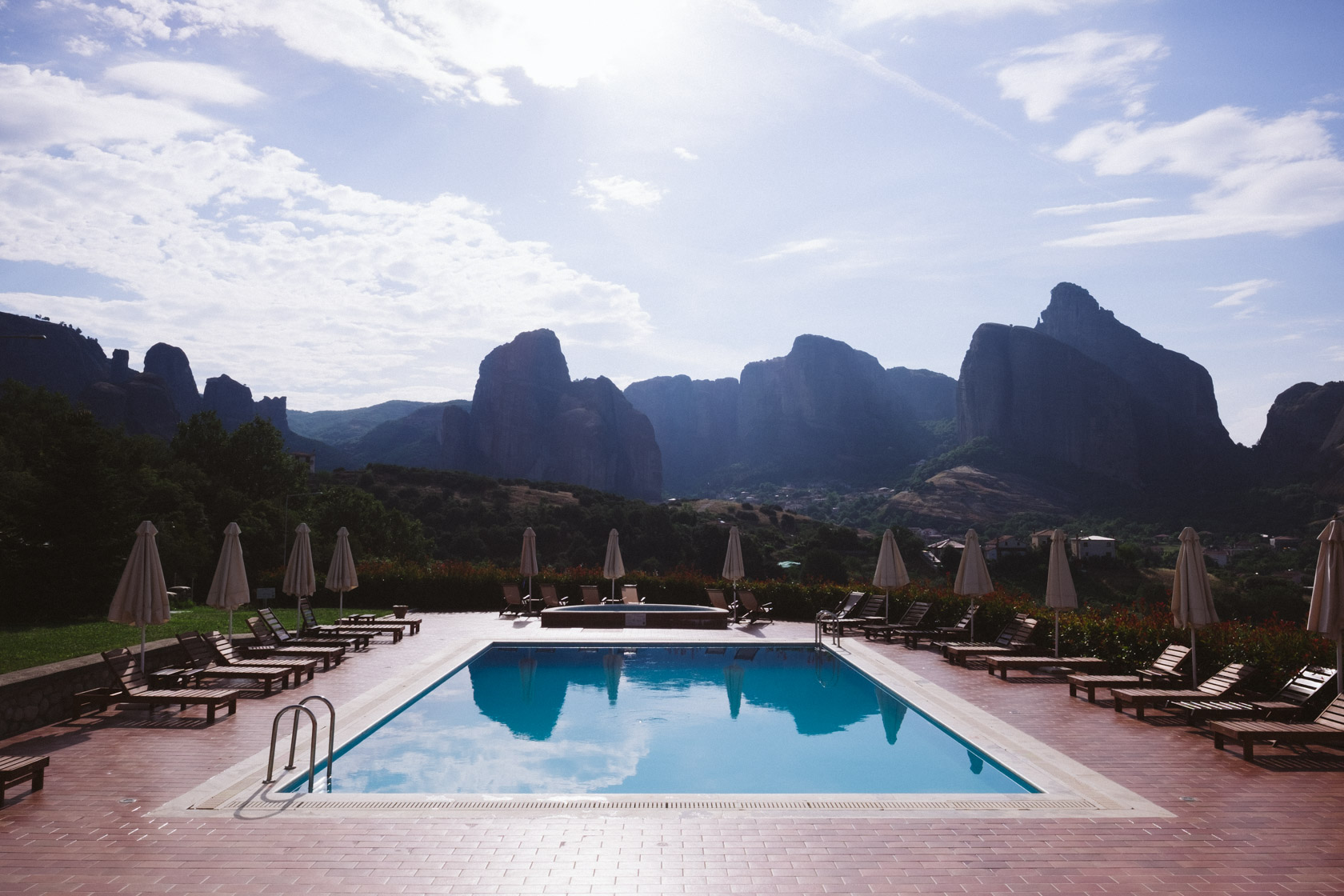 Meteora, Greece travel tips including places to visit, landscape photography locations, the best monasteries, and other information. Meteora hotel in Kastraki